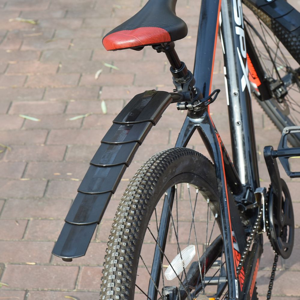 Parafango Universale Retrattil - Cycling Commute In Rain recensione e prezzo